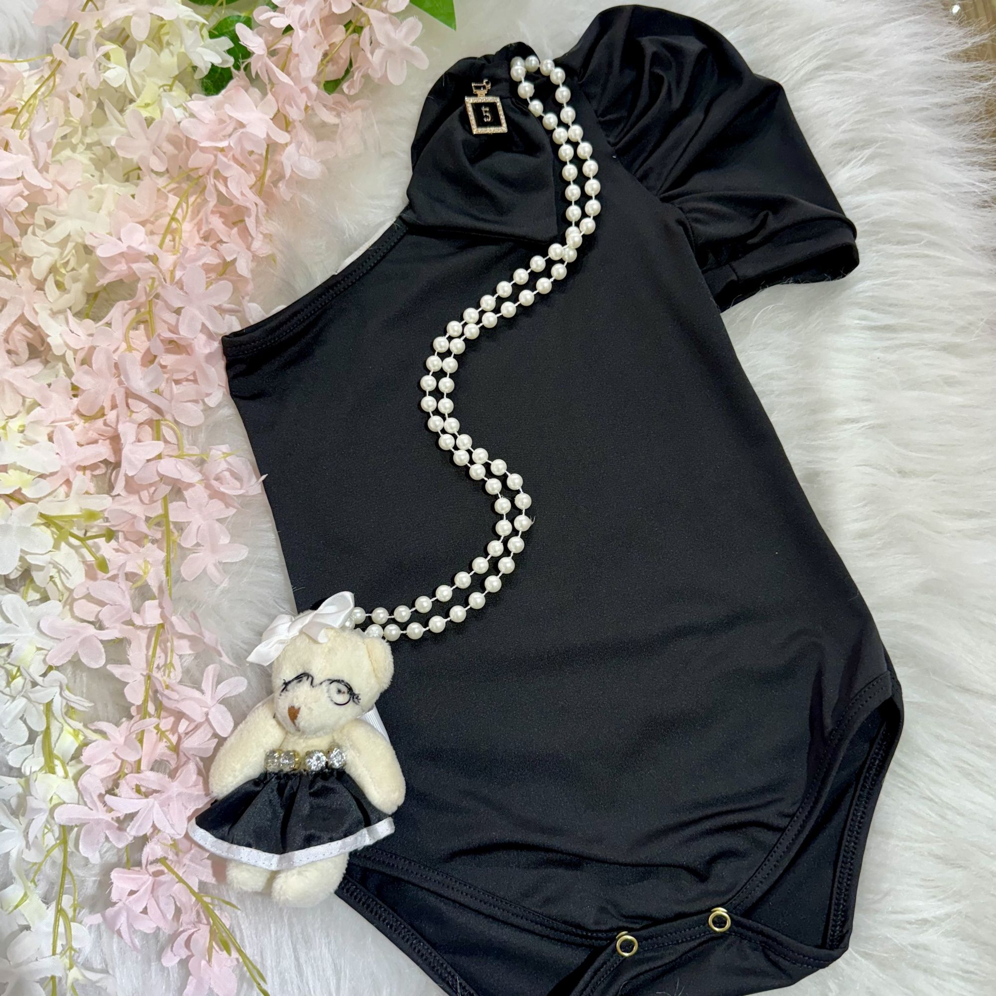 Body Infantil Yoyo Preto Liso Um ombro Só Pingente Strass 5 Laço