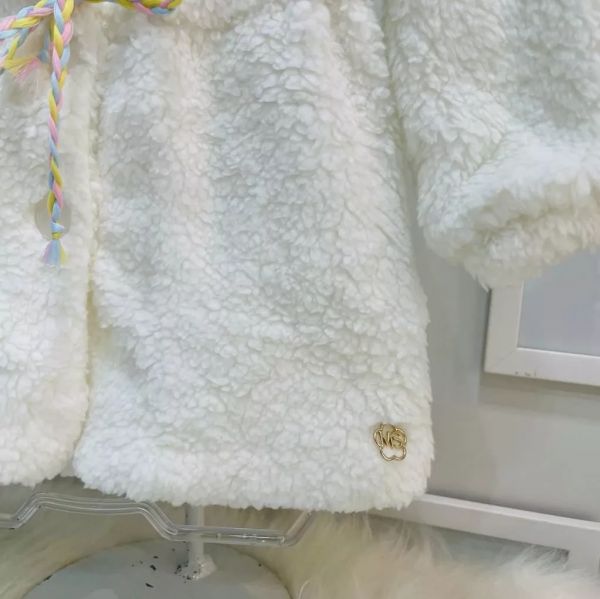 Casaco Infantil de Pelúcia Teddy Off White com Gola - - Amourele - Moda  Infantil