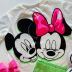 Conjunto Infantil Feminino Animê Minnie e Mickey Blusa Off-White Strass Shorts Verde Neon Bordado