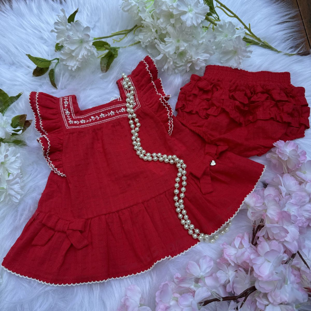 Conjunto Infantil Feminino Petit Cherie Vermelho Laise Bordado Flores Mini Pérolas e Laços