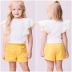 Conjunto Infantil Momi Regata Off White Ombros Bordado Amarelo Short Amarelo Bolso Laço