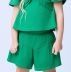 Conjunto Infantil Momi Verde Ombros Flutuantes Lisa Laço Strass Shorts Liso Verde