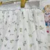 Conjunto Infantil Petit Cherie Blusa Branca Listras Brilho e Laço e Saia Listras Brilho e Flores