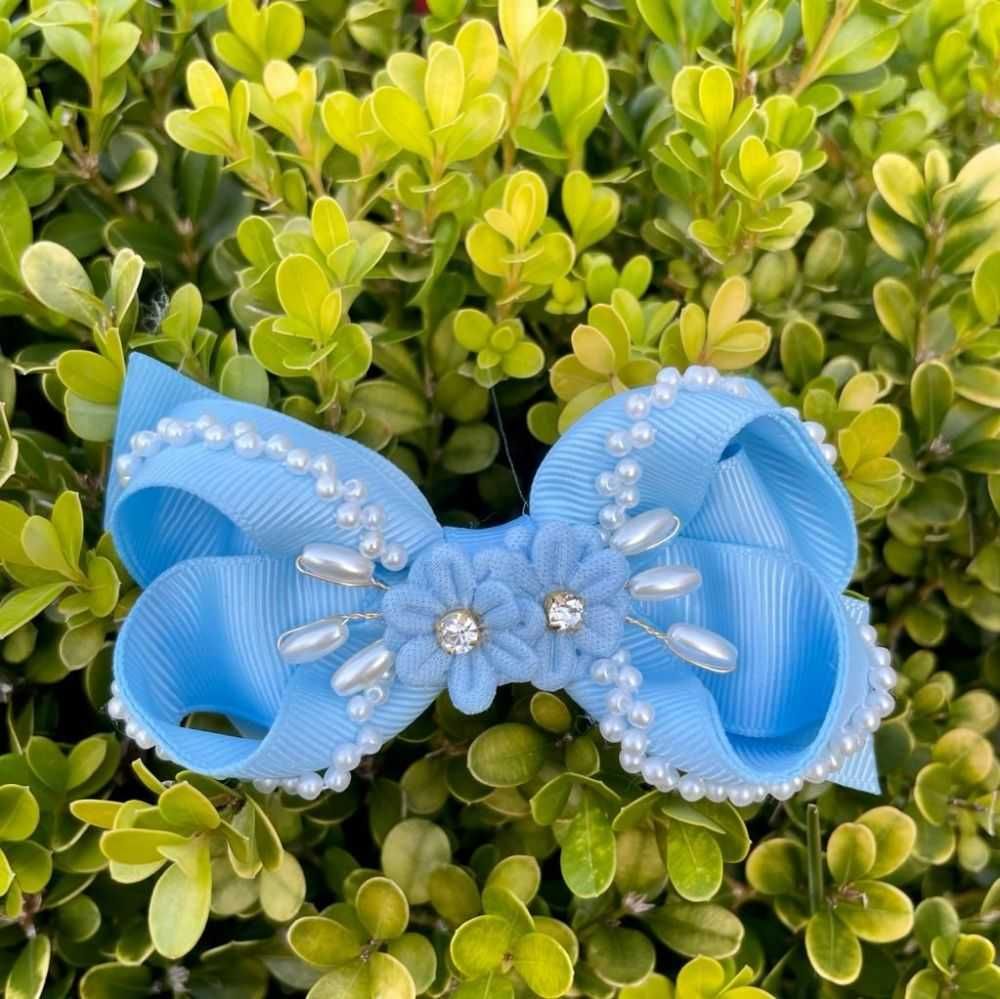 Laço Infantil Euro Baby Kids Gorgurão Azul Bebê Bordado Flores Mini-Pérolas Strass