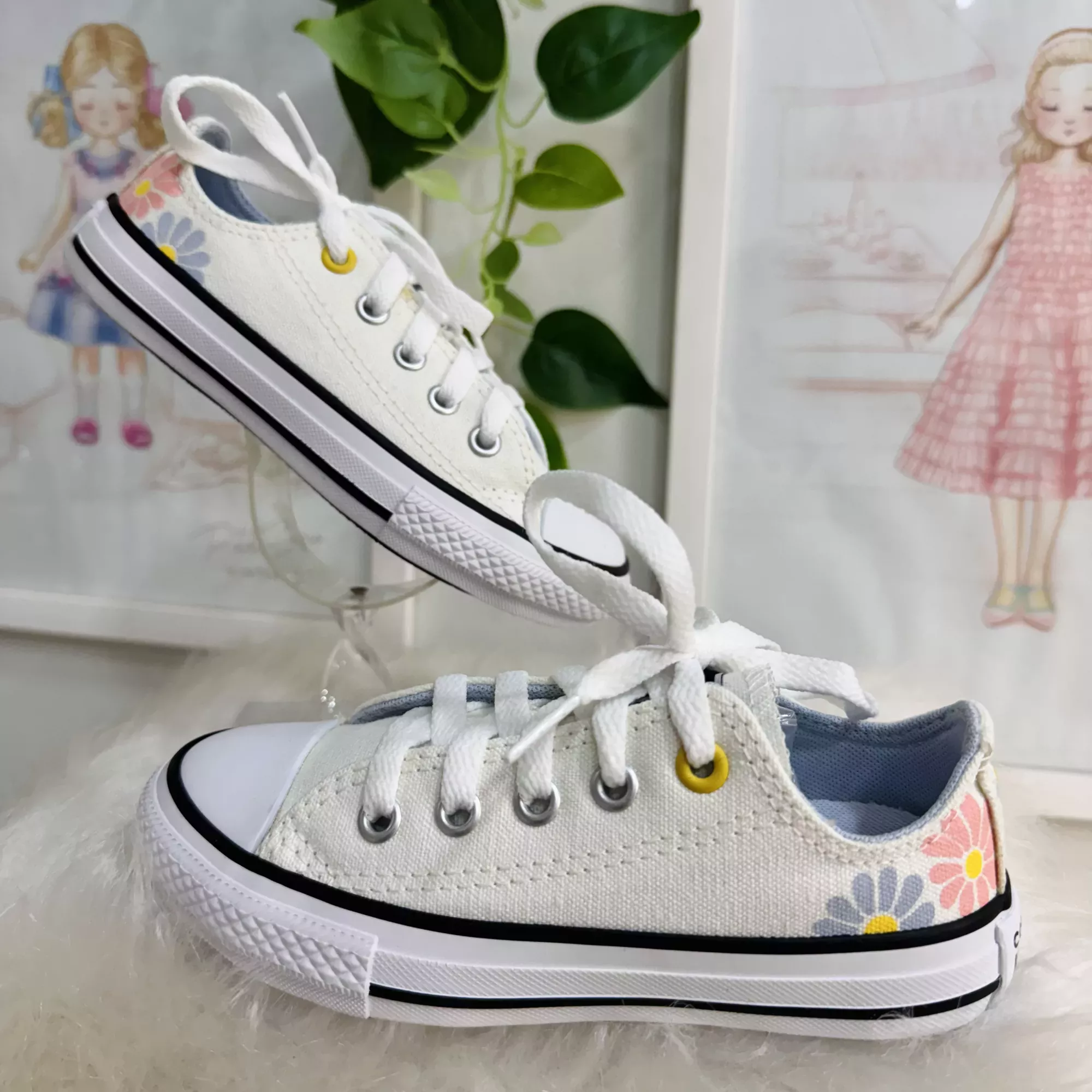 Tênis Infantil Converse All-Star Off-White Bordado Flor e Estampa Flores