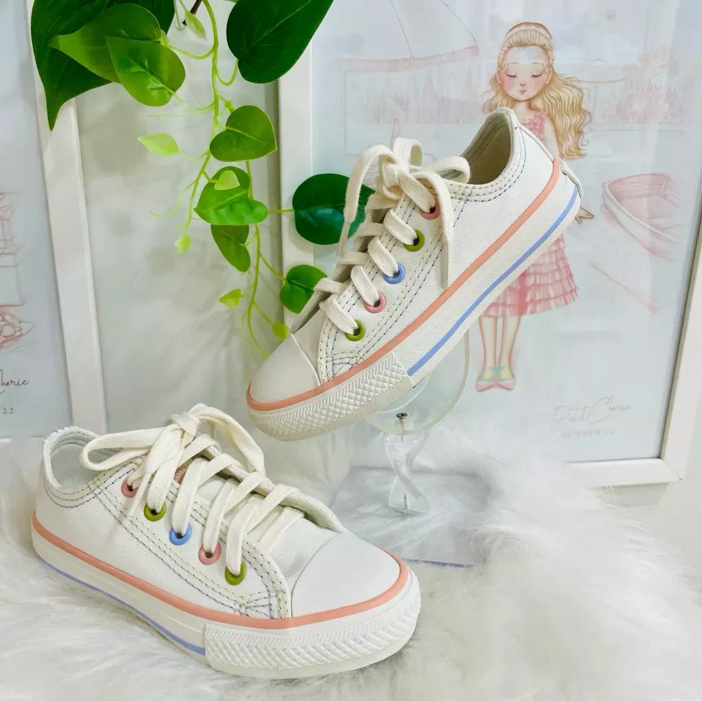 Tênis Infantil Converse All Star Off-White Detalhes Coloridos