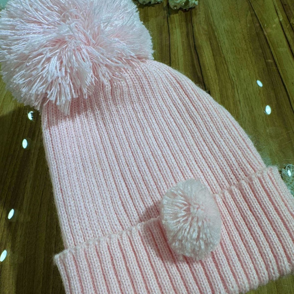 Touca Infantil Yoyo Tricot Rosa com Pompom