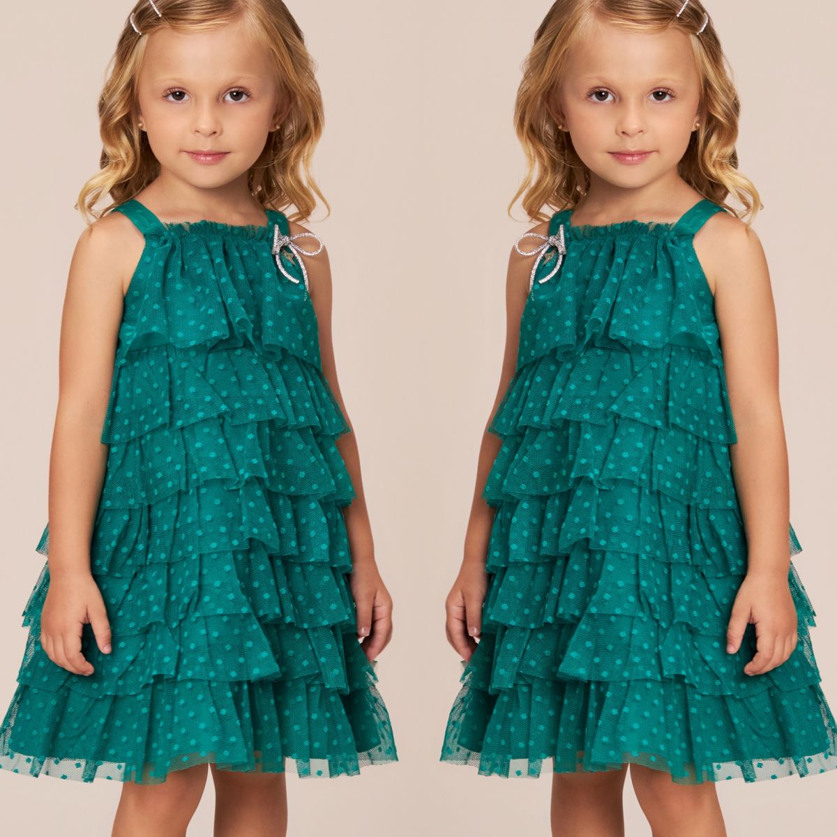 Vestido Infantil Bambollina Verde Kentucky Sobrep.Tule Poá Camadas Laço Lateral Strass Estrela