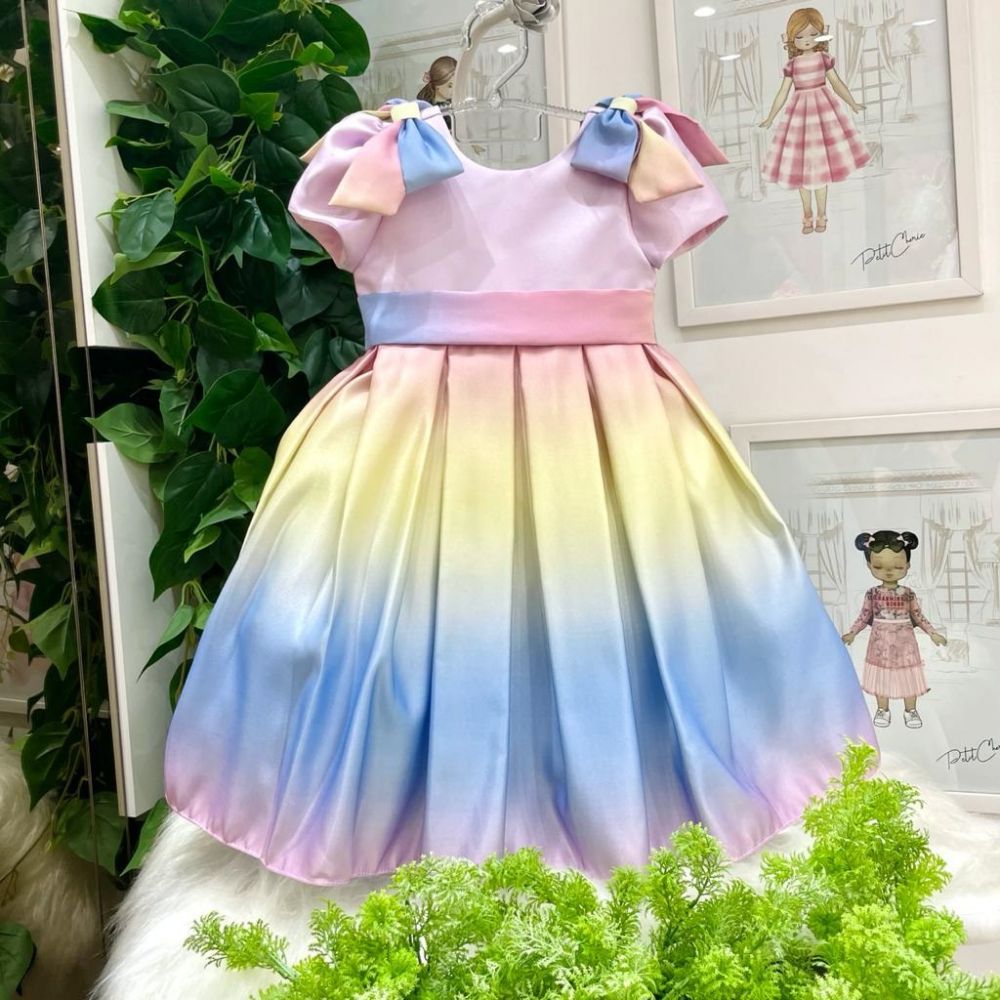 vestido infantil tema arco iris