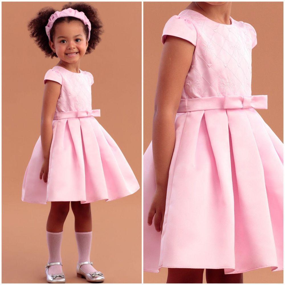 Vestido infantil de laise pink rosa bordado floral com barrado e babados e  laços tam 1 a 8 anos Isabela