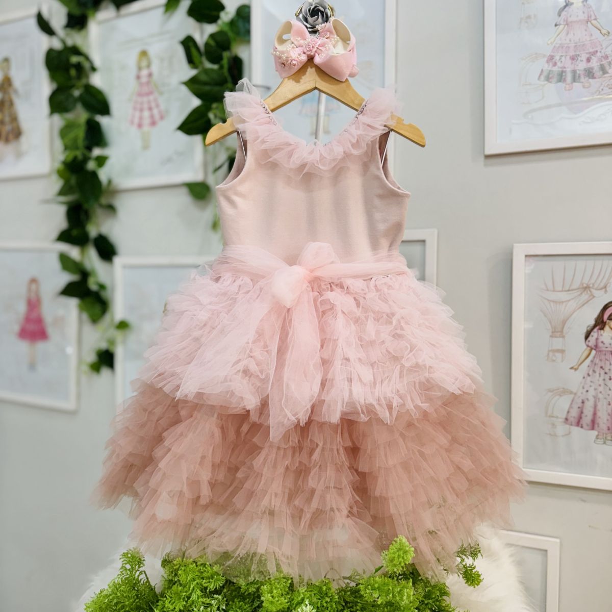 Vestido Infantil De Festa Pituchinhus Rosê Sobrep. Tule Frufru Babados Degradê Gola Em Tule e Strass