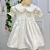 Vestido Infantil Feminino Off-White Bordado Corações Manga Bufante Gola Boneca