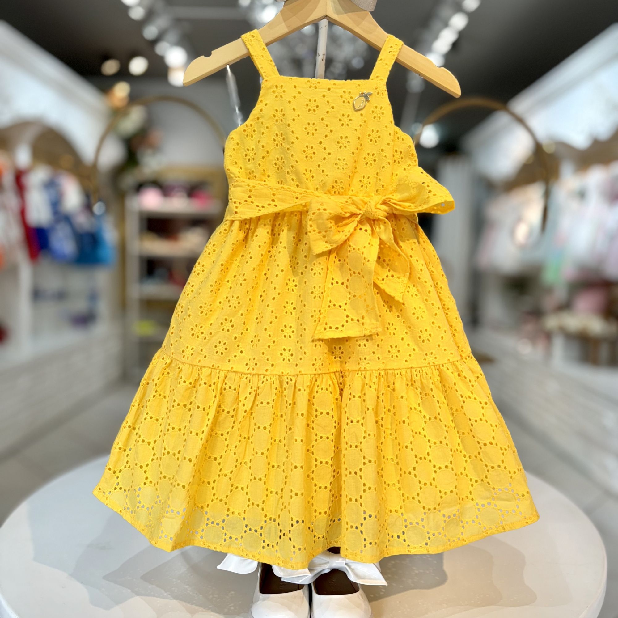 Vestido Infantil Momi Amarelo Sol Babados Laise Com Amarração 