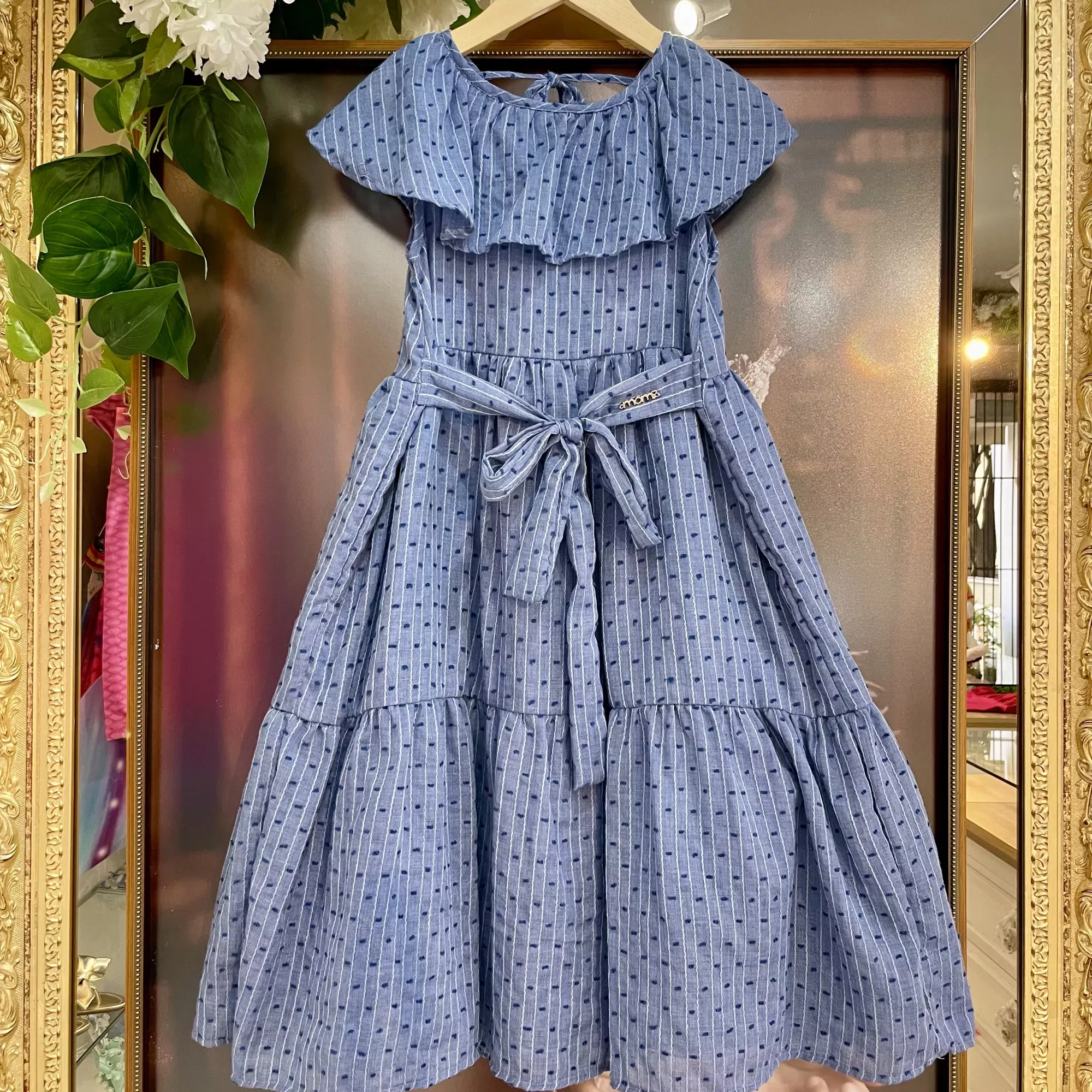 Vestido Infantil Momi Azul Escuro de Voil com Gola Babado e Cinto de Tecido