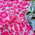 Vestido Infantil Momi Rosa Neon Floral Manga Flutuante Bordado