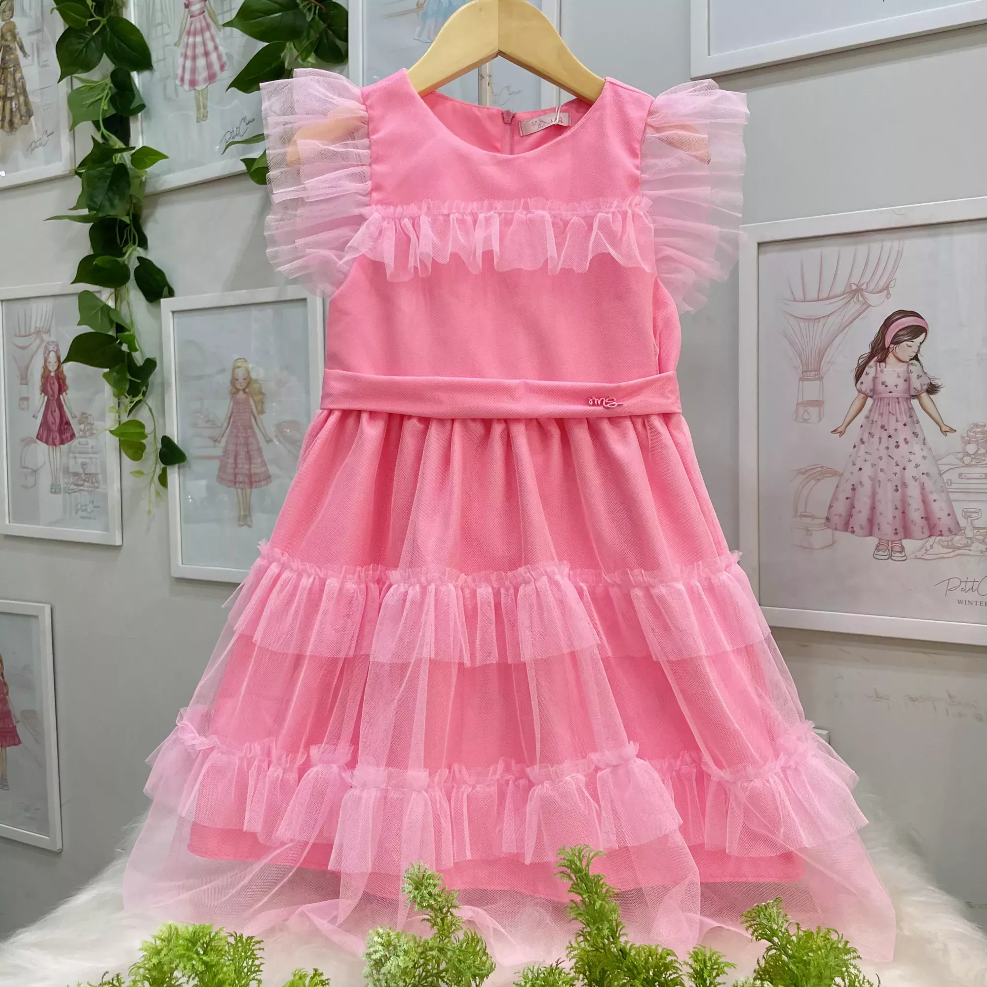 Vestido Infantil Mon Sucré Rosa Tule com Camadas Manga Fru Fru Cinto Tule