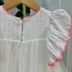 Vestido Infantil Petit Cherrie Off White Tule Bordados Pink Com paetês Babados