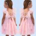 Vestido Infantil Petit Cherrie Rosa Pastel Em Tule Ombros Flutuantes Bufante Cinto Laço