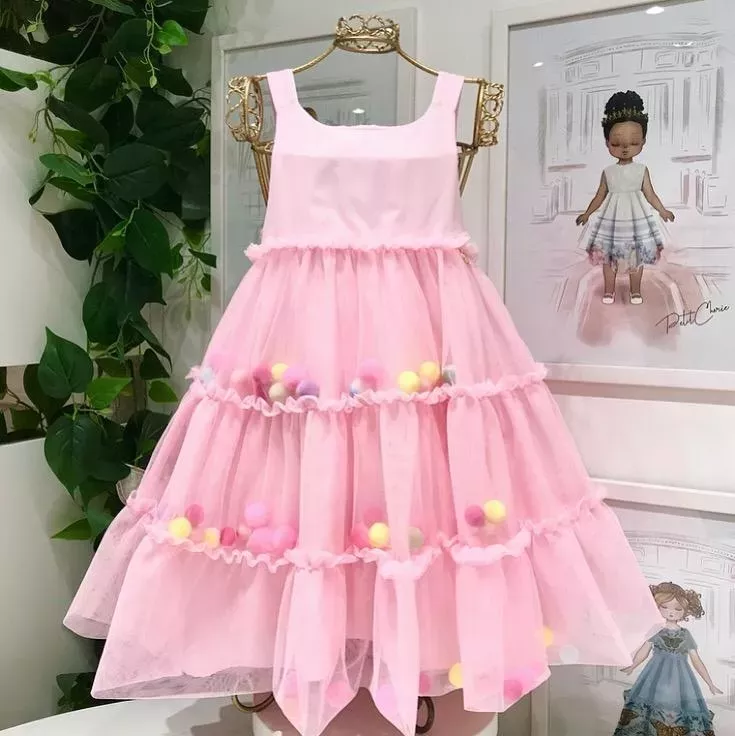 Vestido Infantil Rosa Rodado de Tule Com Pompons Coloridos Mon Sucré